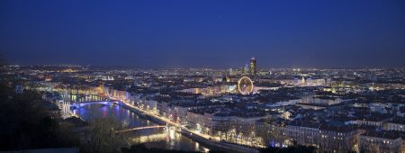 Tour Crayon à Lyon by night